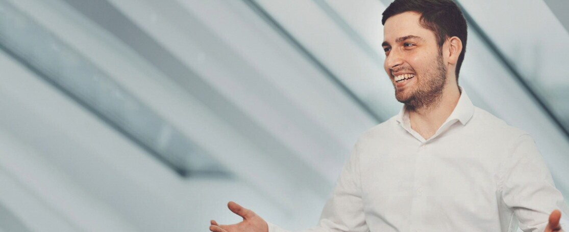 ANALYST (M/W/D), 1. Bild